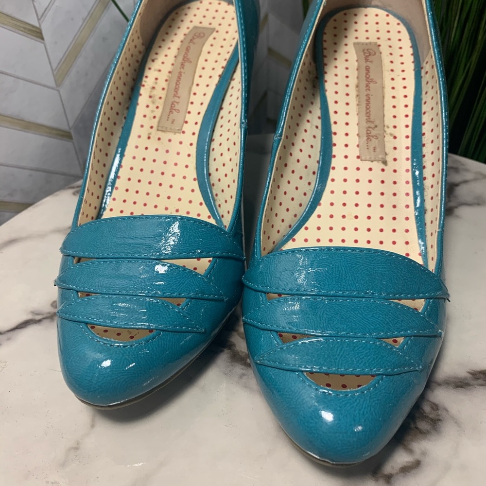 Blue pumps - Picture 2 of 3